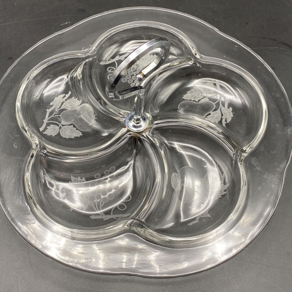 Vintage Elegant Fruit Designed Divider Glass Serving Tray With Handle - Picture 2 of 3